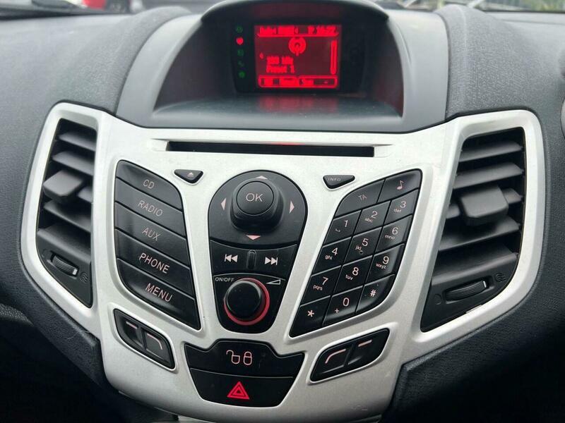 Used Ford Fiesta 2012 for sale - 76384768: Photo 39