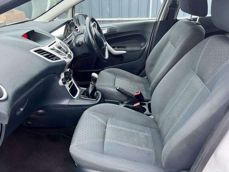 Used Ford Fiesta 2012 for sale - 76384768: Photo 46