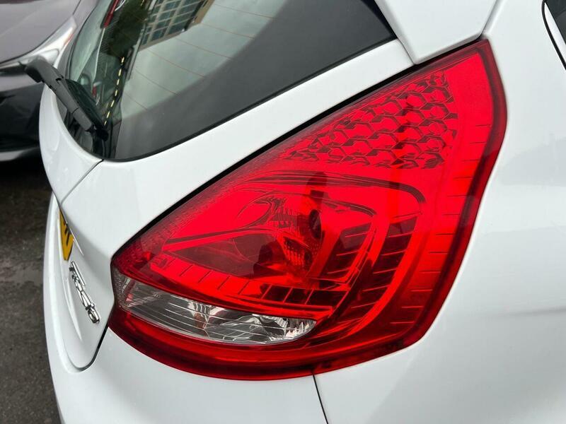 Used Ford Fiesta 2012 for sale - 76384768: Photo 52