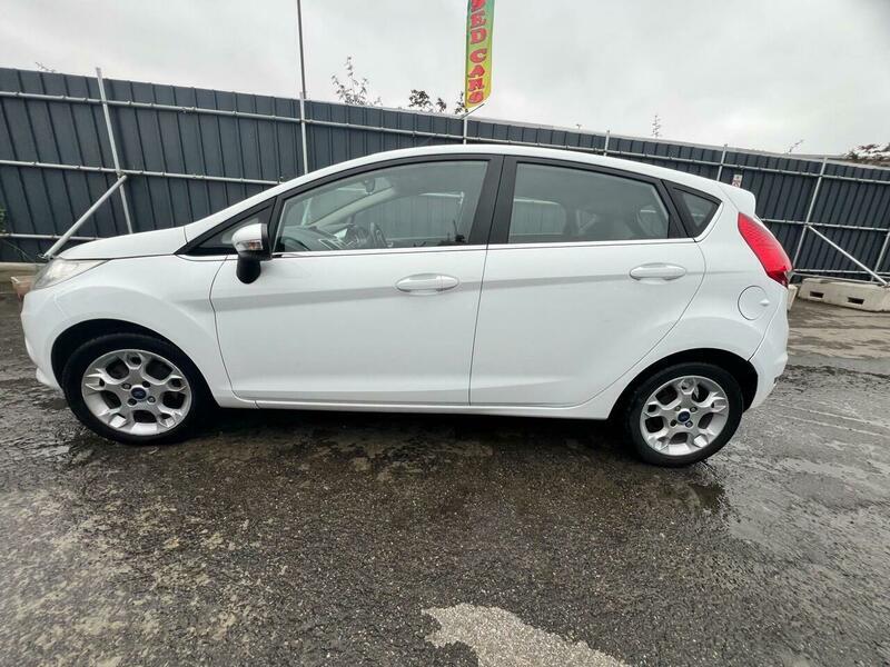Used Ford Fiesta 2012 for sale - 76384768: Photo 6