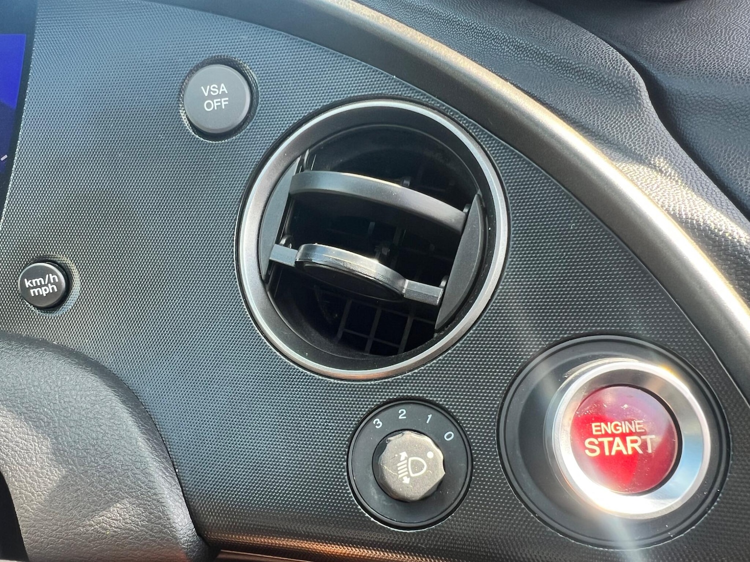 Used Honda Civic 2012 for sale - 76384766: Photo 25