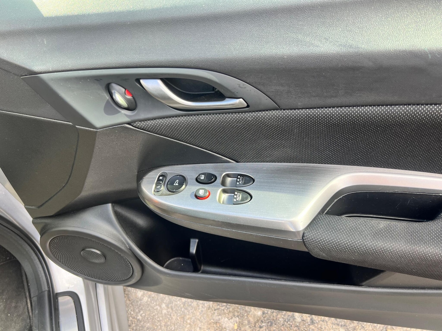 Used Honda Civic 2012 for sale - 76384766: Photo 35