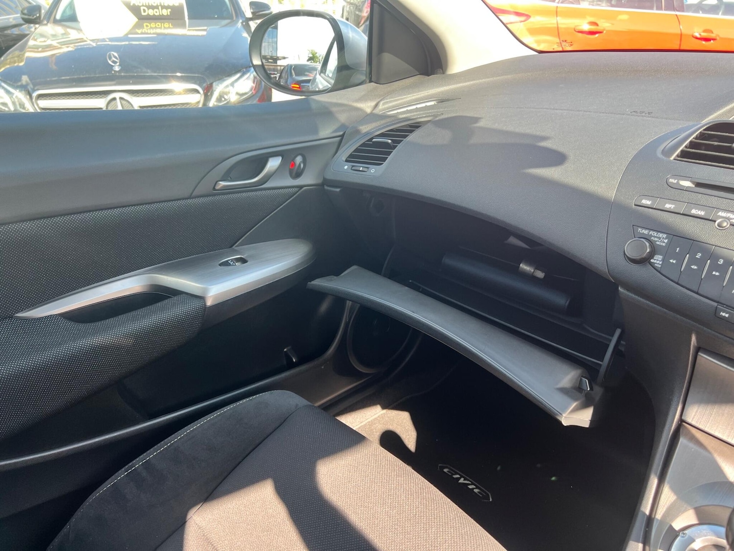 Used Honda Civic 2012 for sale - 76384766: Photo 55