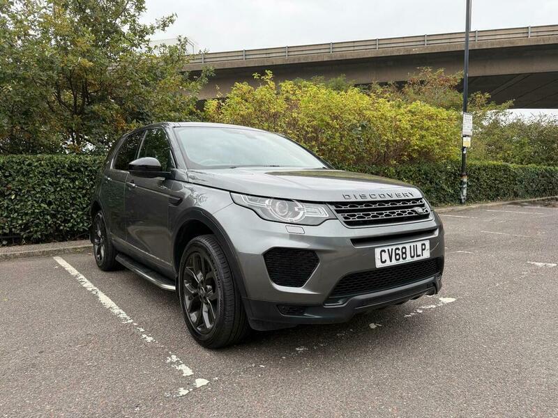 Used Land Rover Discovery Sport 2018 for sale - 76384760: Photo 1
