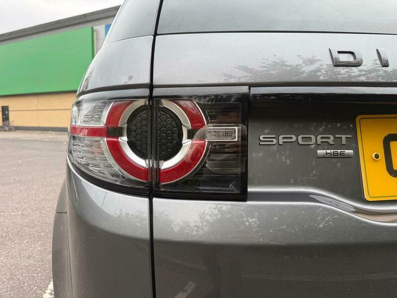 Used Land Rover Discovery Sport 2018 for sale - 76384760: Photo 15
