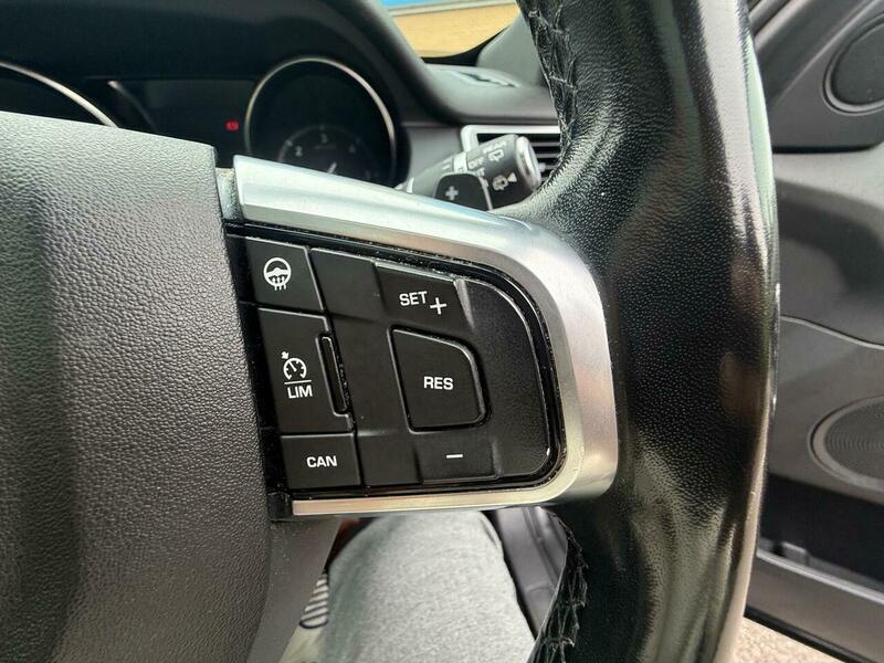 Used Land Rover Discovery Sport 2018 for sale - 76384760: Photo 24