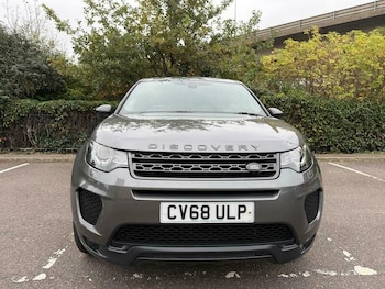 Used Land Rover Discovery Sport 2018 for sale - 76384760: Photo