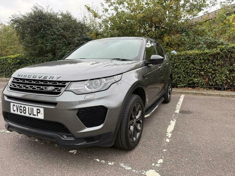 Used Land Rover Discovery Sport 2018 for sale - 76384760: Photo 3