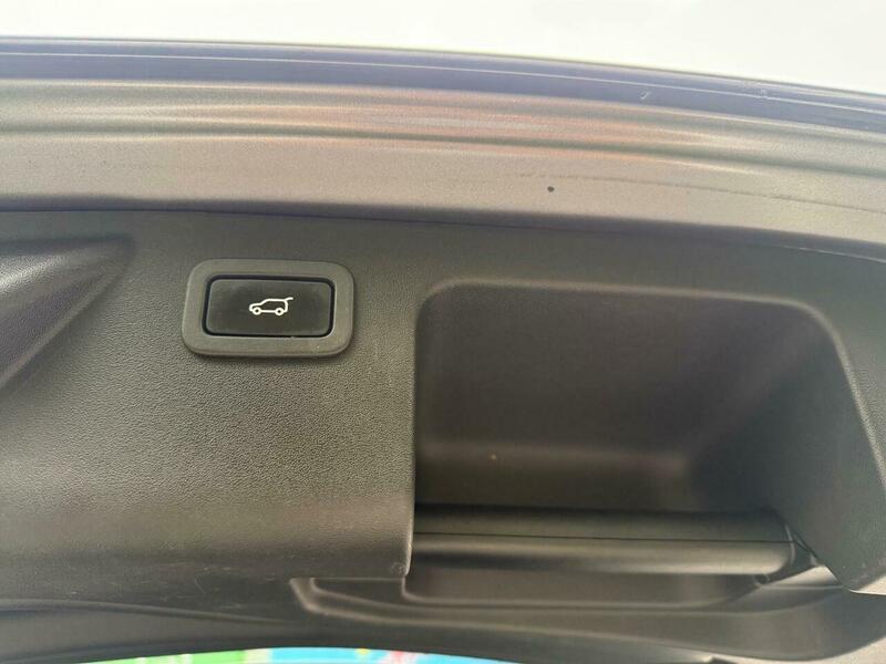 Used Land Rover Discovery Sport 2018 for sale - 76384760: Photo 47