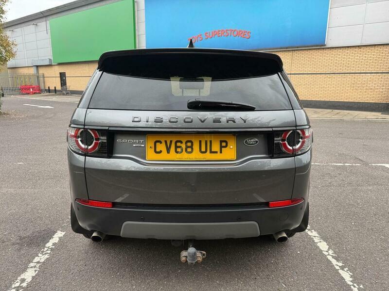 Used Land Rover Discovery Sport 2018 for sale - 76384760: Photo 6