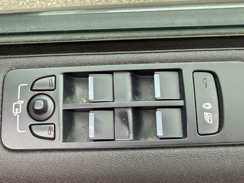 Used Land Rover Discovery Sport 2018 for sale - 76384760: Photo 67