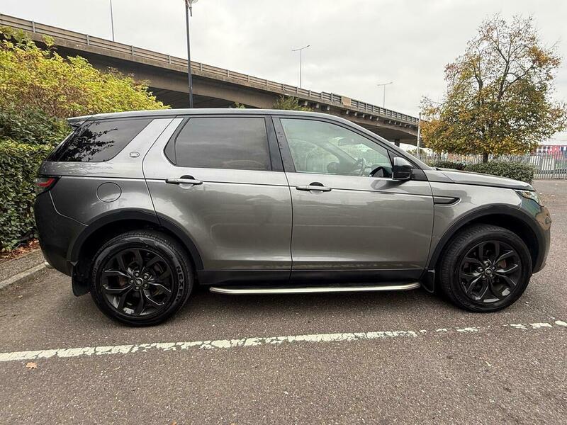 Used Land Rover Discovery Sport 2018 for sale - 76384760: Photo 7