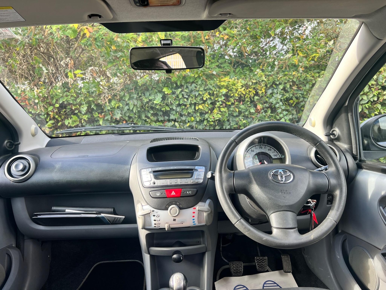 Used Toyota AYGO 2011 for sale - 76384764: Photo 14