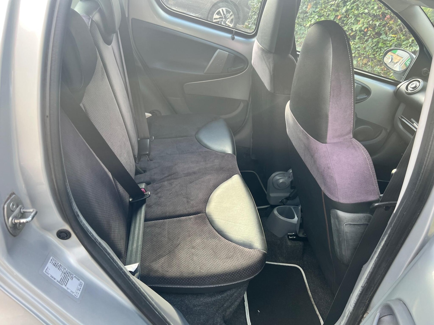 Used Toyota AYGO 2011 for sale - 76384764: Photo 19