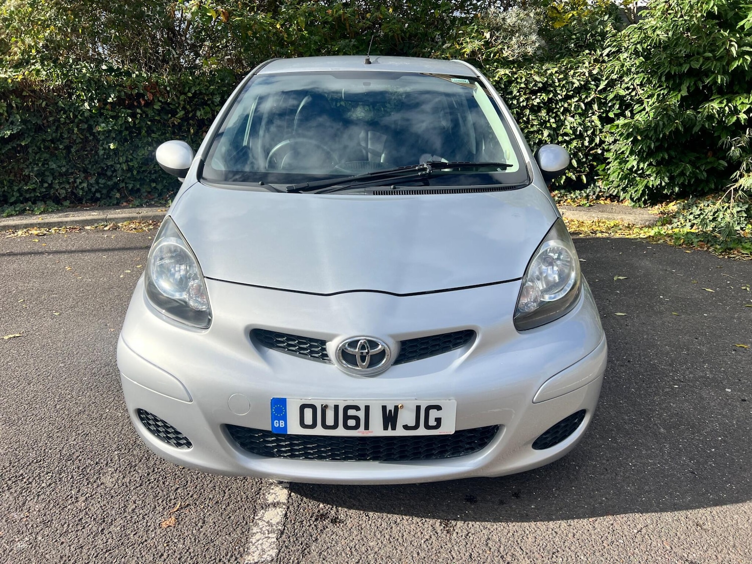 Used Toyota AYGO 2011 for sale - 76384764: Photo 2