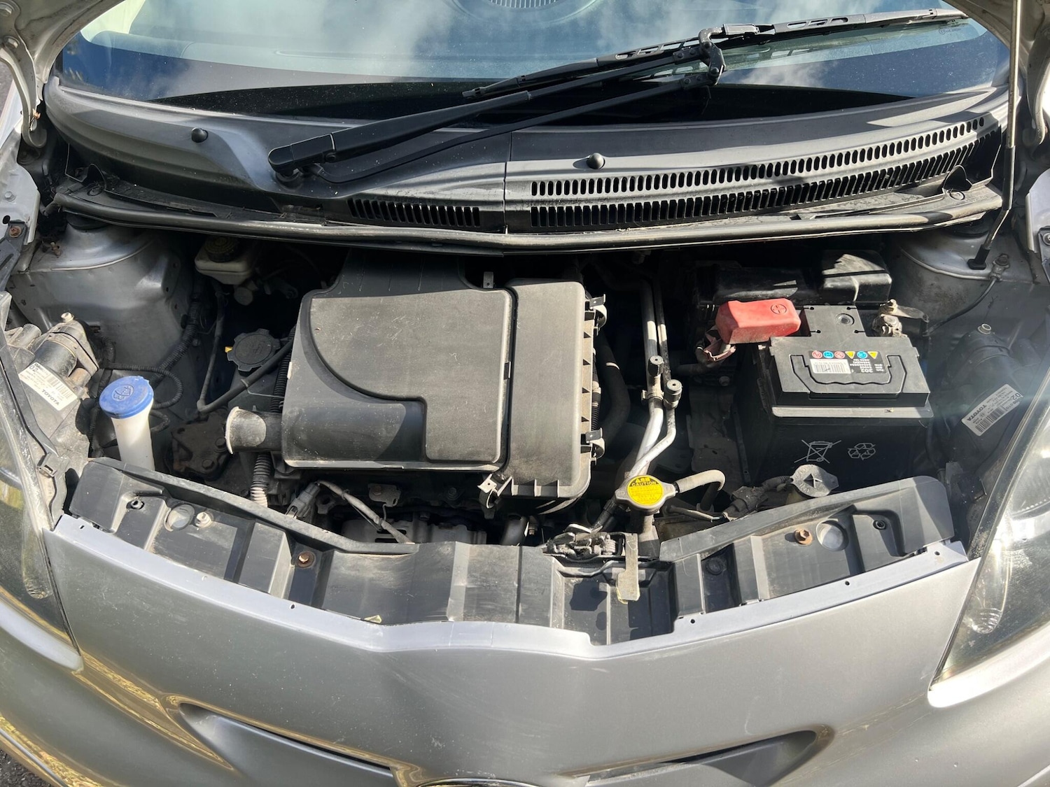 Used Toyota AYGO 2011 for sale - 76384764: Photo 27