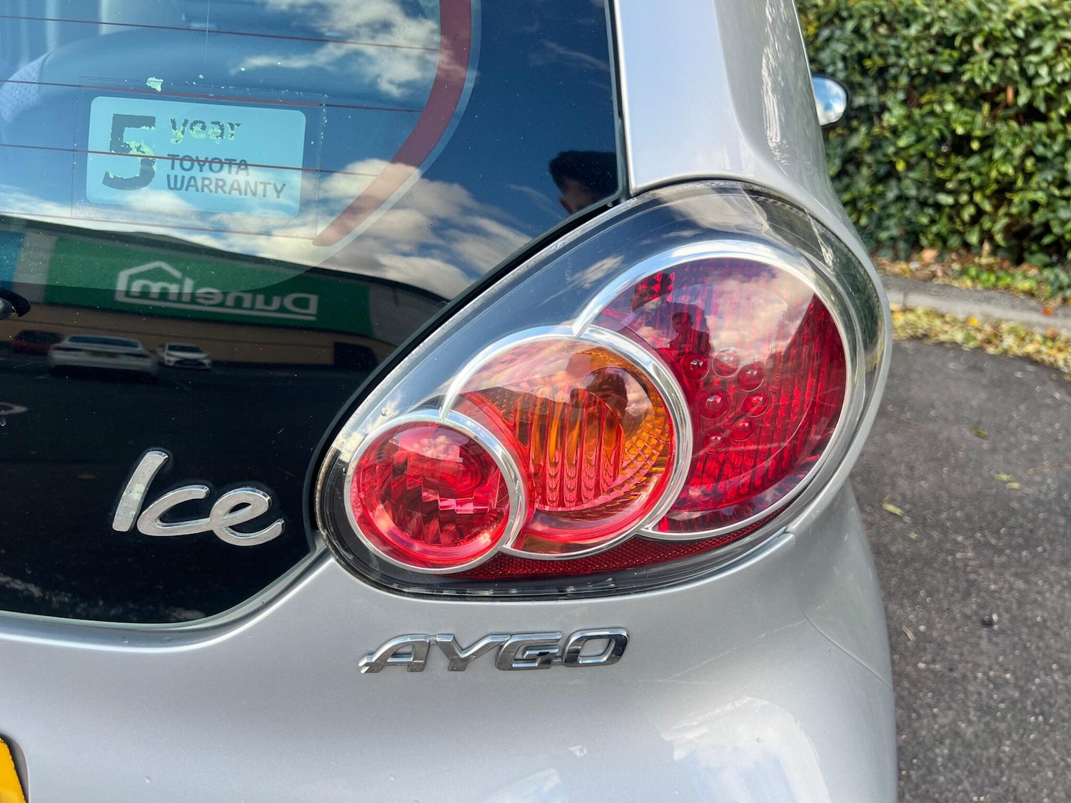 Used Toyota AYGO 2011 for sale - 76384764: Photo 40