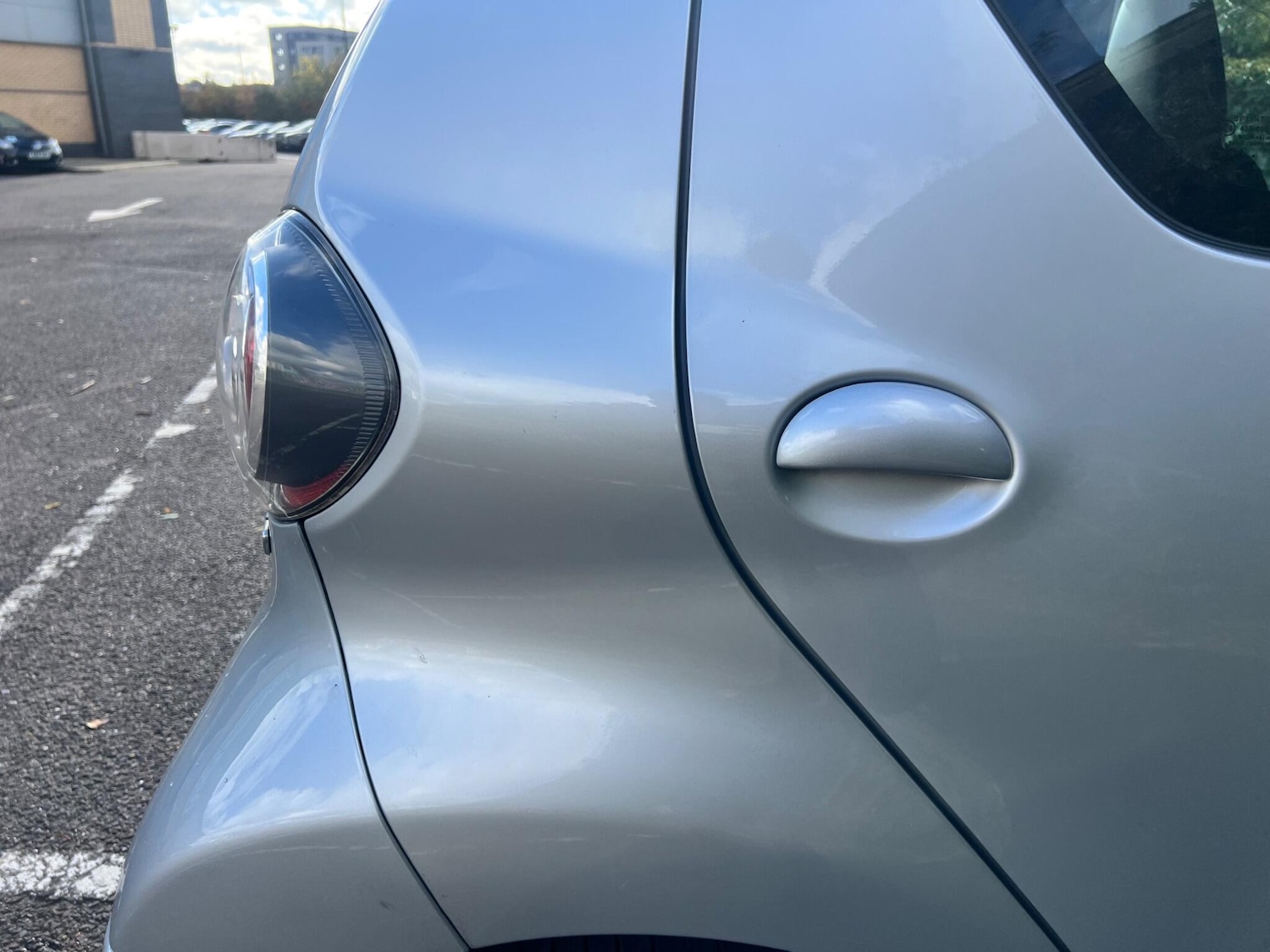 Used Toyota AYGO 2011 for sale - 76384764: Photo 52