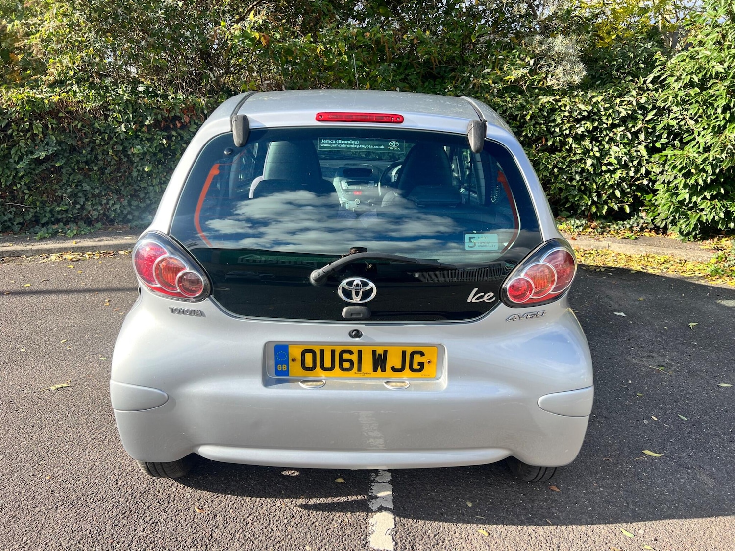 Used Toyota AYGO 2011 for sale - 76384764: Photo 6