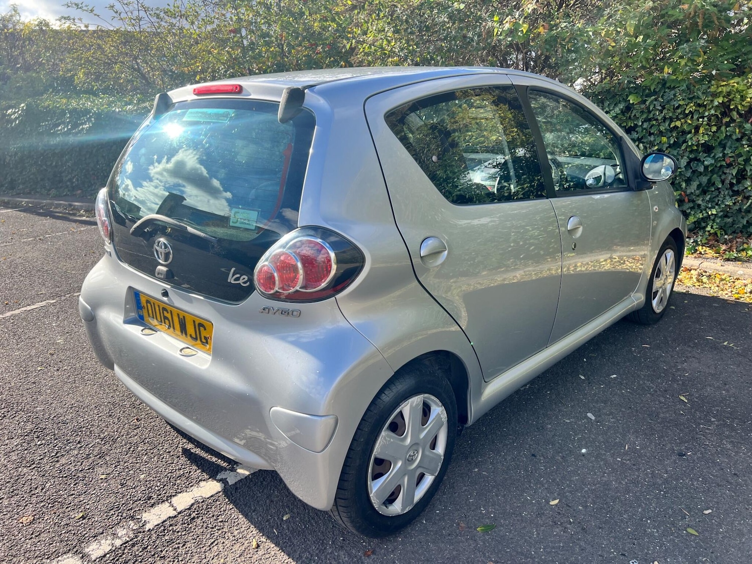 Used Toyota AYGO 2011 for sale - 76384764: Photo 8