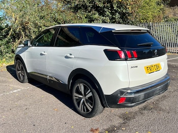 Used Peugeot 3008 2017 for sale - 76384757: Photo