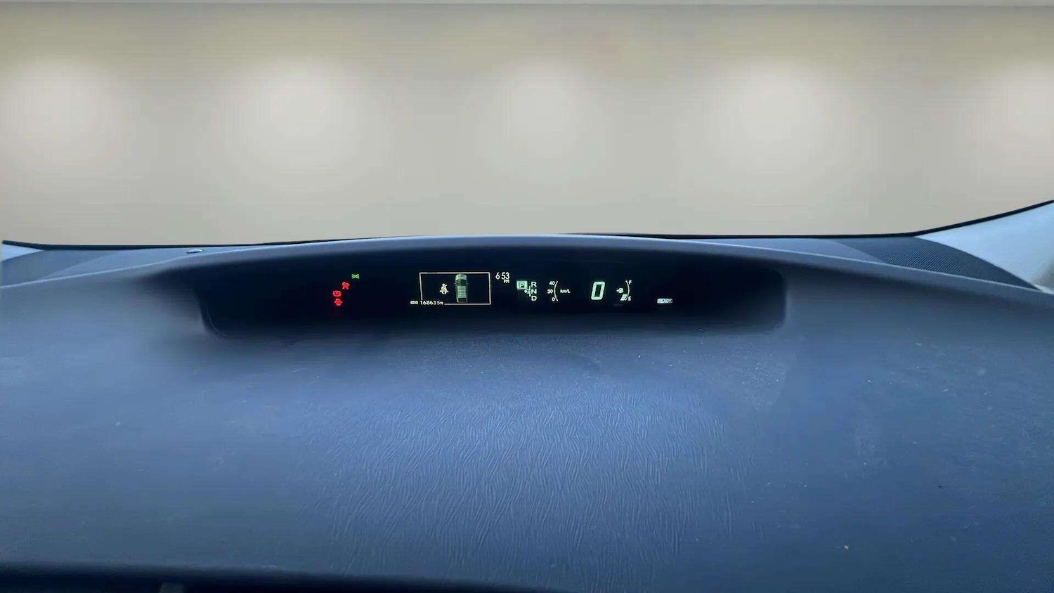 Used Toyota Prius 2018 for sale - 76913915: Photo 37