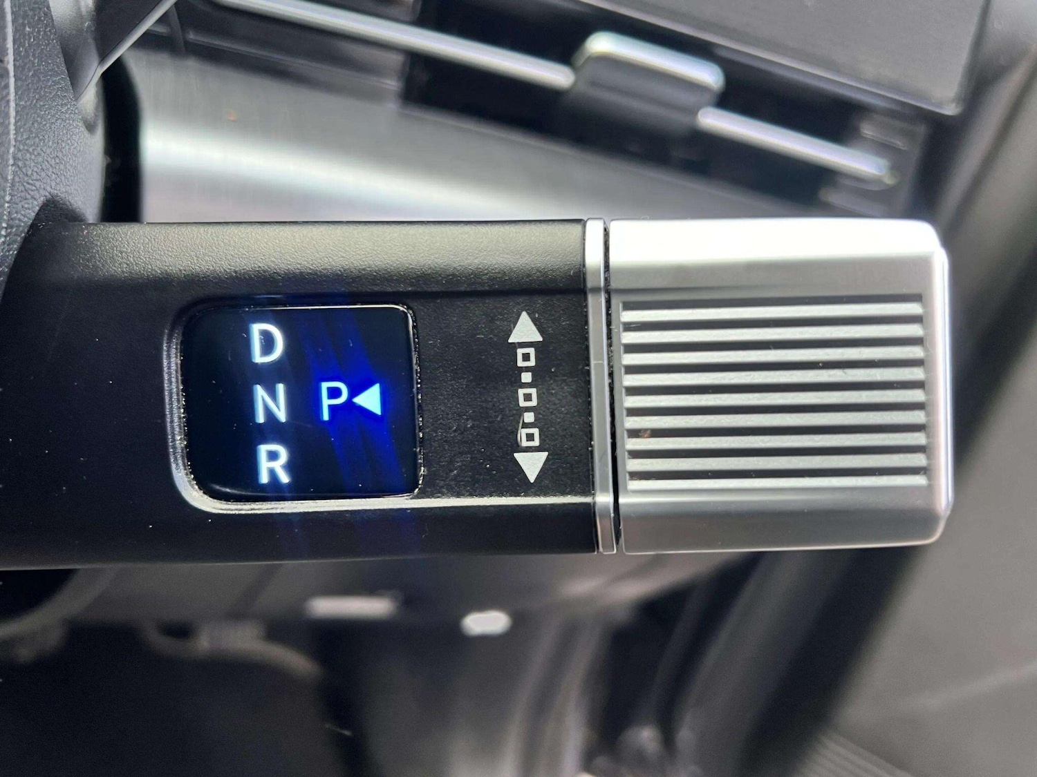 Used Hyundai KONA 2024 for sale - 77163047: Photo 25