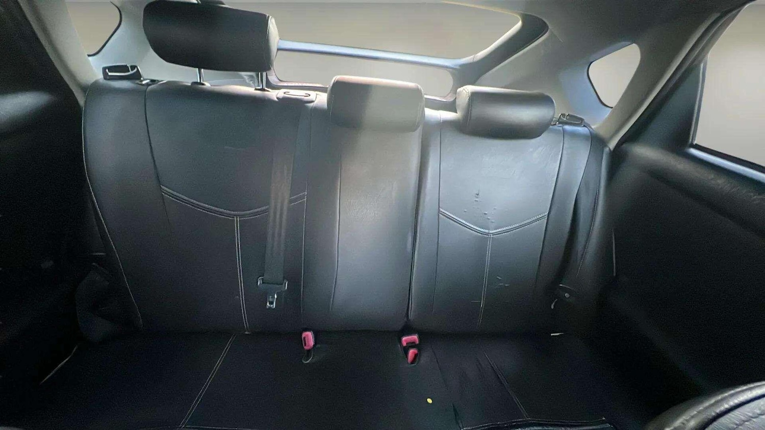 Used Toyota Prius 2018 for sale - 76780908: Photo 29