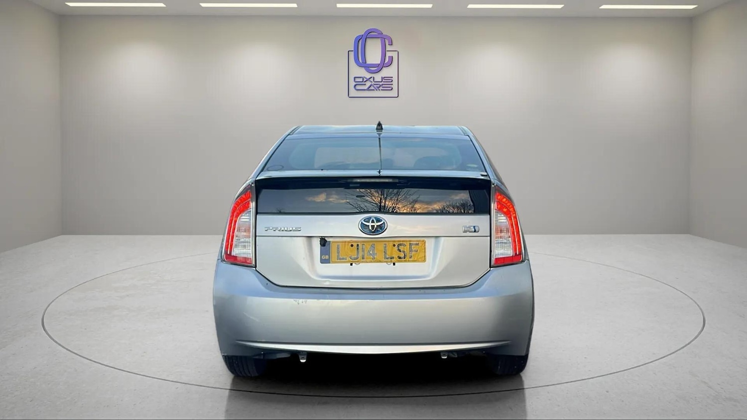 Used Toyota Prius 2018 for sale - 76780908: Photo 3