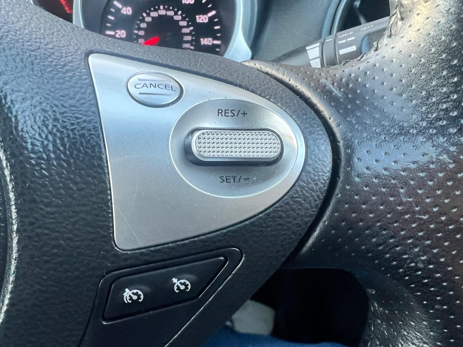 Used Nissan Juke for sale - 76658459: Photo 24