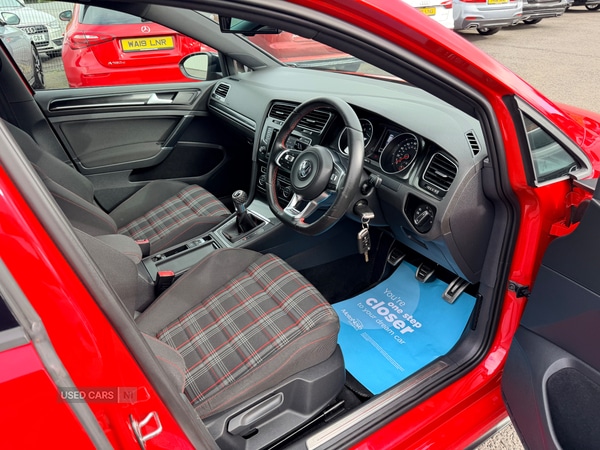 Used Volkswagen Golf 2014 for sale - 76802779: Photo 9