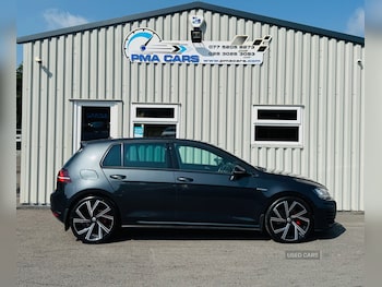 Used Volkswagen Golf 2017 for sale - 75602118: Photo