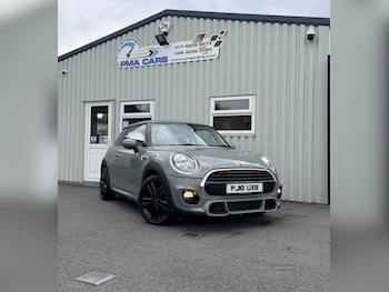 Used MINI Hatch 2018 for sale - 78901776: Photo