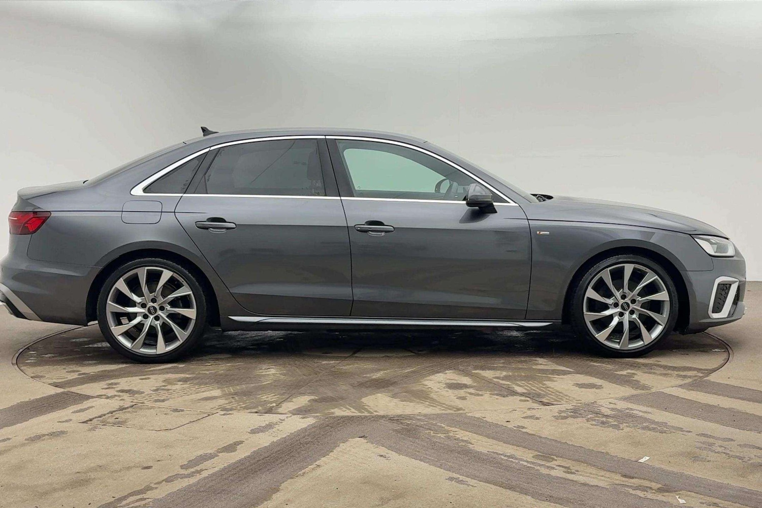 Used Audi A4 2022 for sale - 77308373: Photo 4