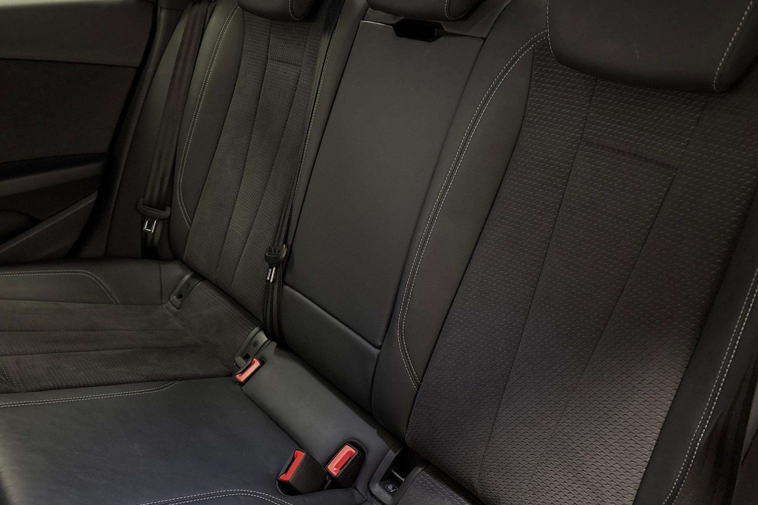 Used Audi A4 2022 for sale - 77308373: Photo 7