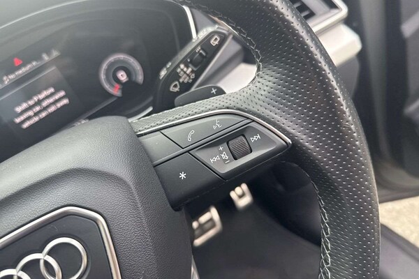 Used Audi Q5 2022 for sale - 75699423: Photo 17