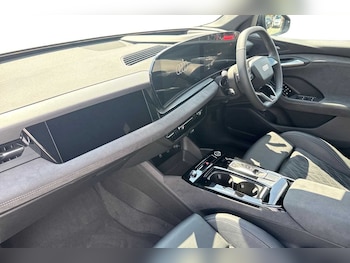 Used Audi Q6 e-tron 2025 for sale - 75818452: Photo
