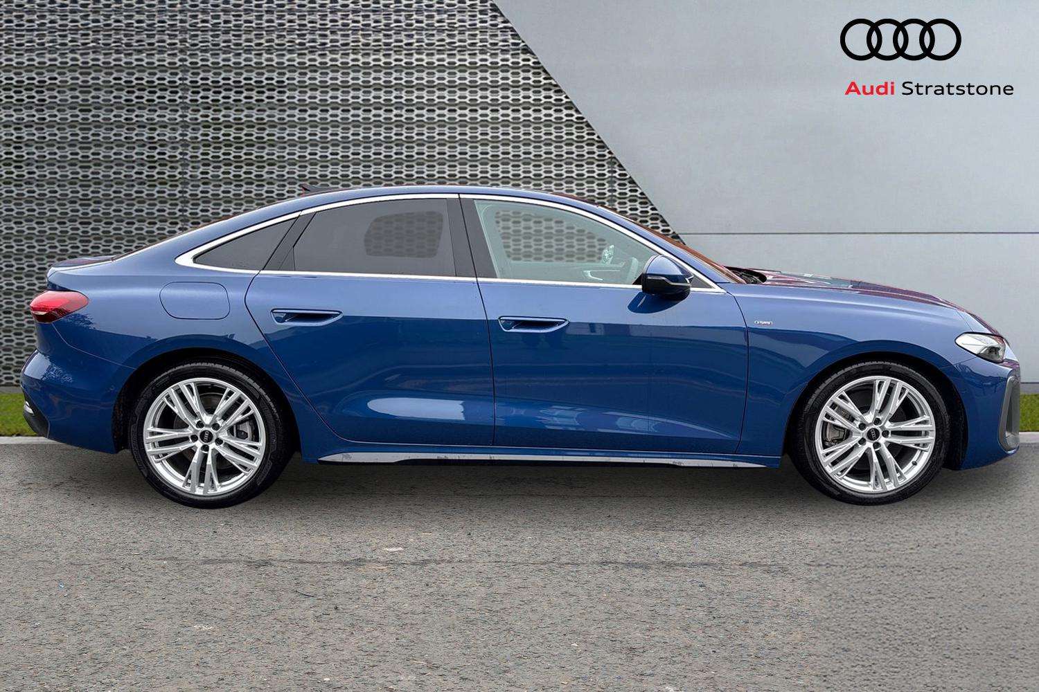 Used Audi A5 2025 for sale - 77147341: Photo 4