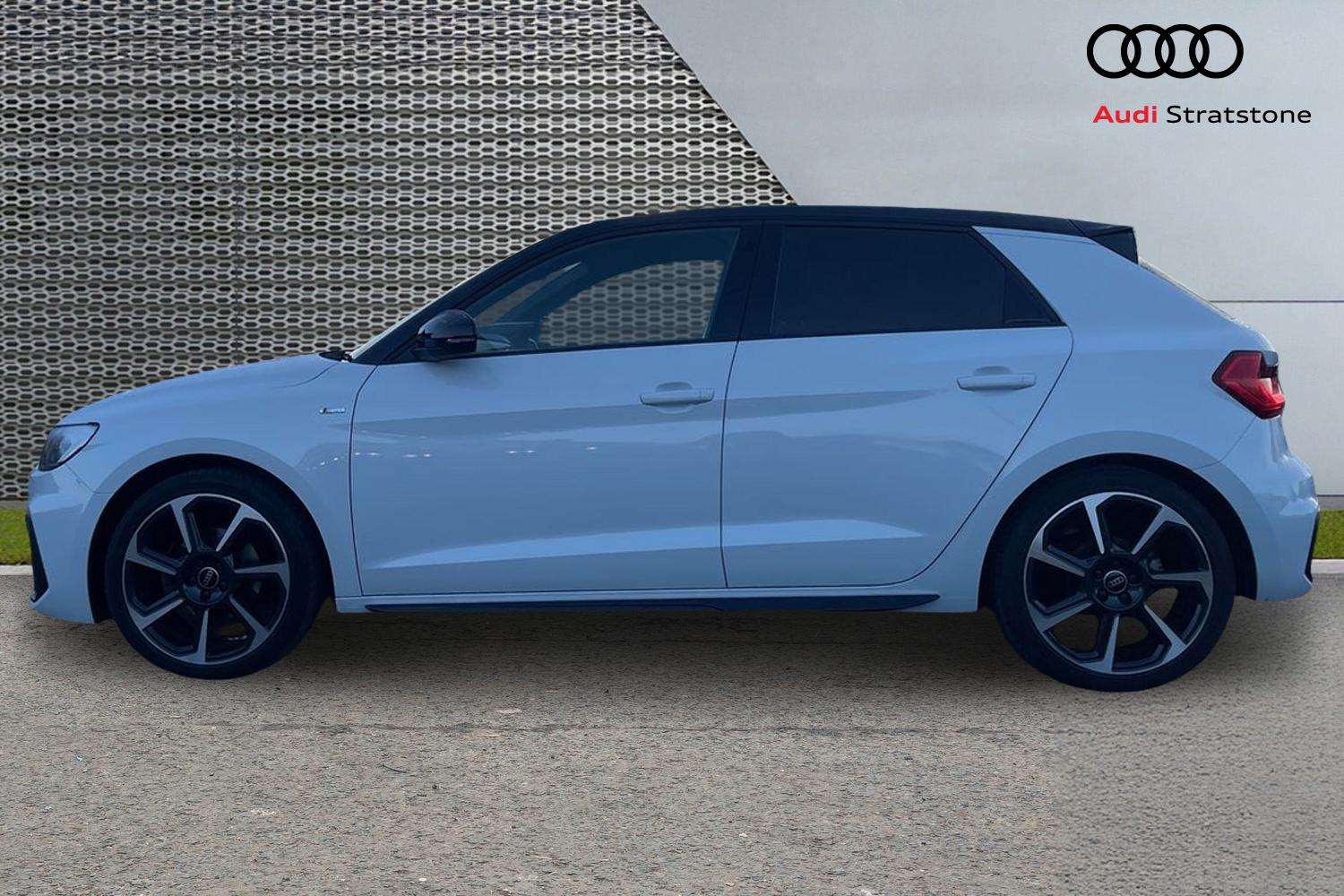 Used Audi A1 2023 for sale - 76827698: Photo 8