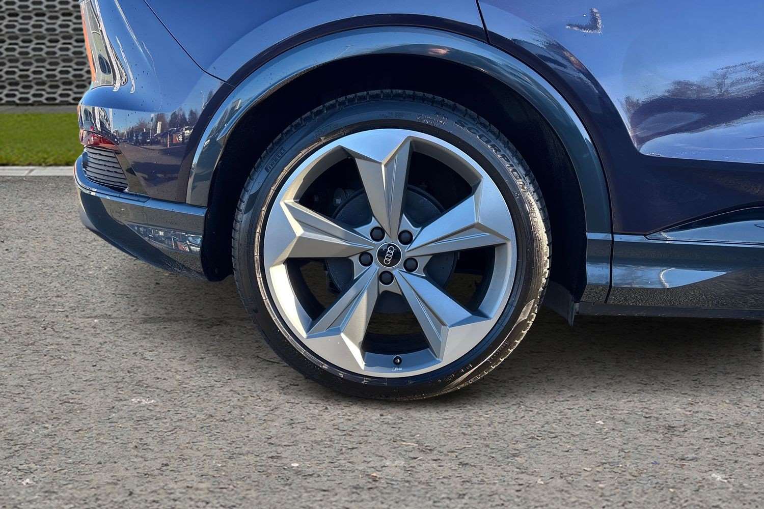 Used Audi Q4 e-tron 2025 for sale - 76661764: Photo 9