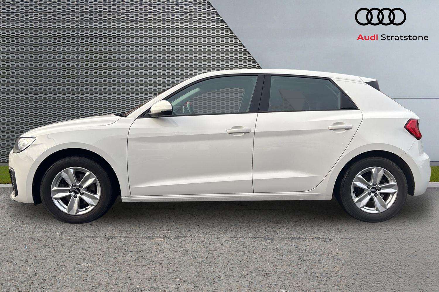 Used Audi A1 2021 for sale - 77178901: Photo 8