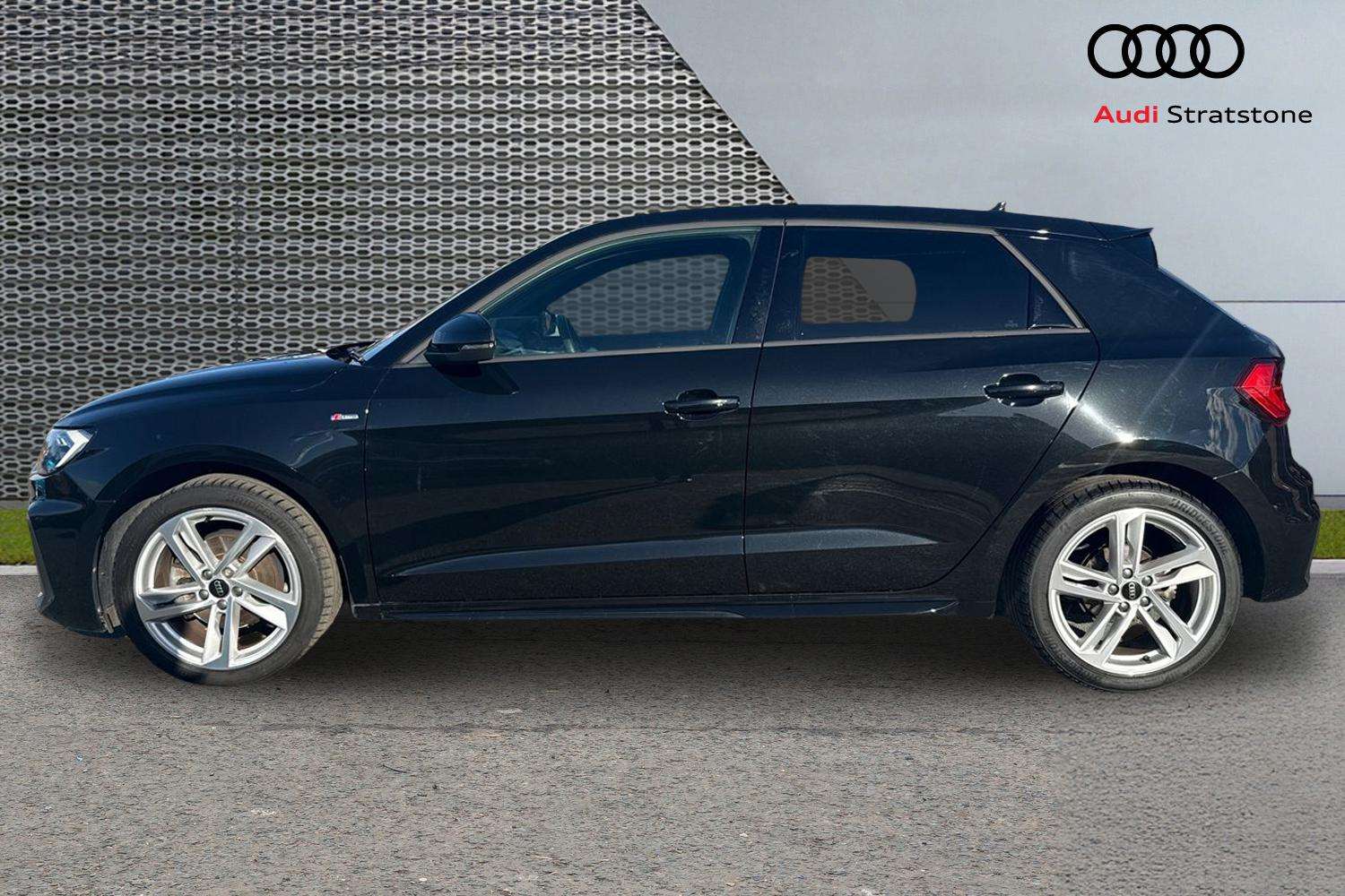 Used Audi A1 2023 for sale - 76230337: Photo 8