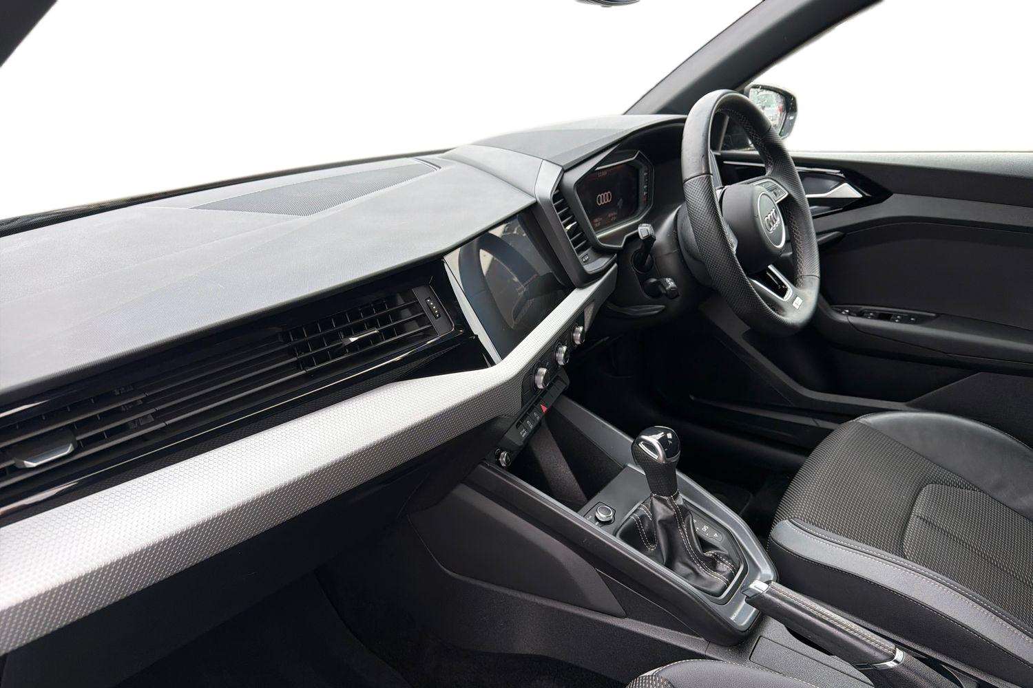 Used Audi A1 2026 for sale - 77638513: Photo 2