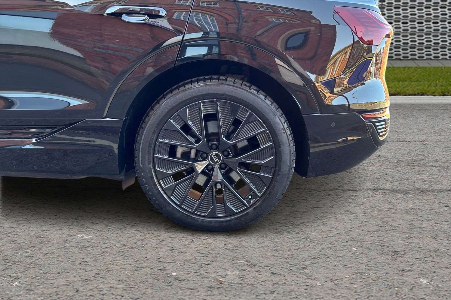 Used Audi Q8 2024 for sale - 78173939: Photo 10