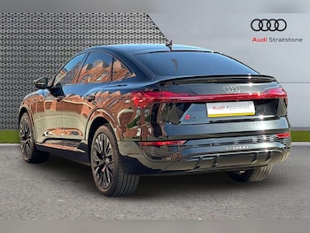 Used Audi Q8 2024 for sale - 78173939: Photo
