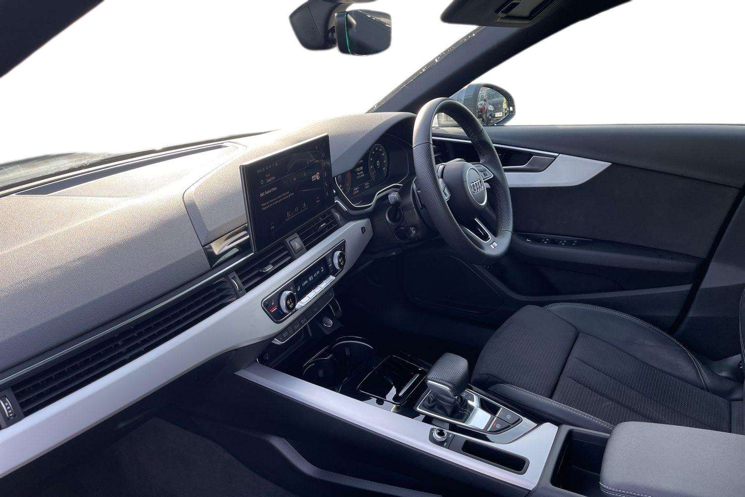 Used Audi A4 2023 for sale - 76205166: Photo 2