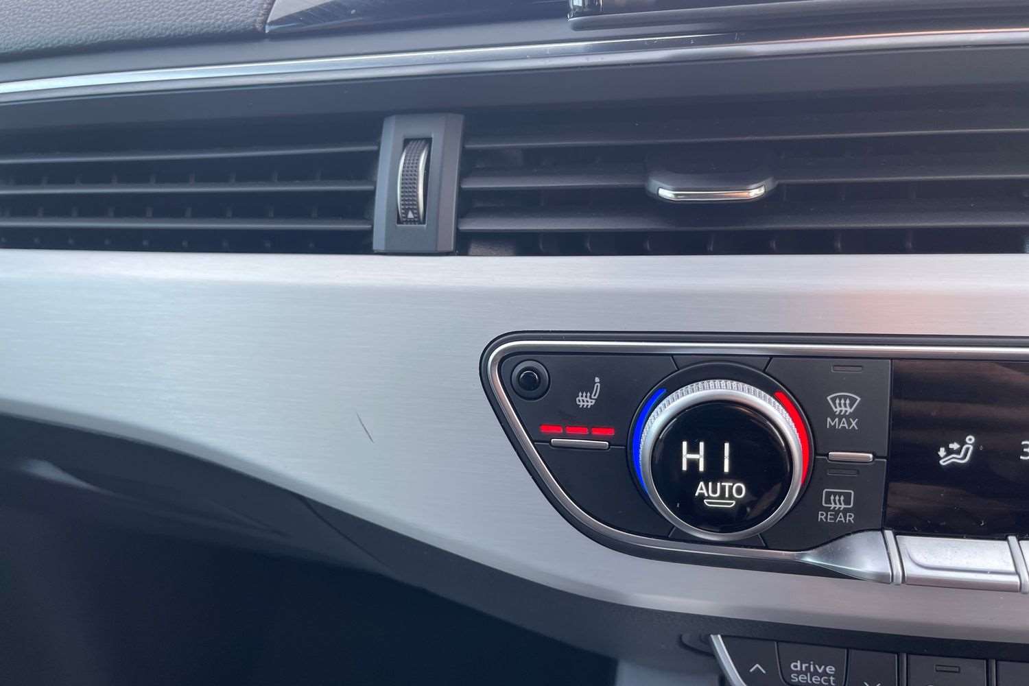 Used Audi A4 2023 for sale - 76205166: Photo 28