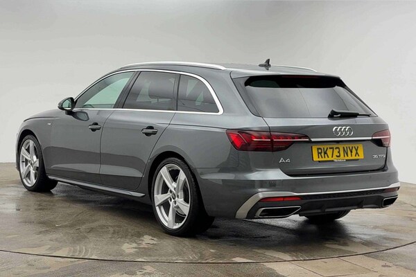 Used Audi A4 2023 for sale - 76205166: Photo 2