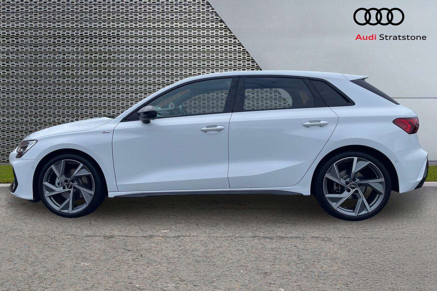 Used Audi A3 2025 for sale - 76842836: Photo 8