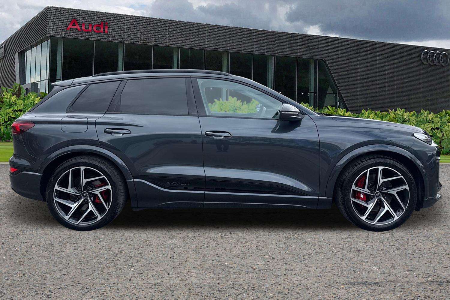 Used Audi Q6 e-tron 2024 for sale - 75818150: Photo 4